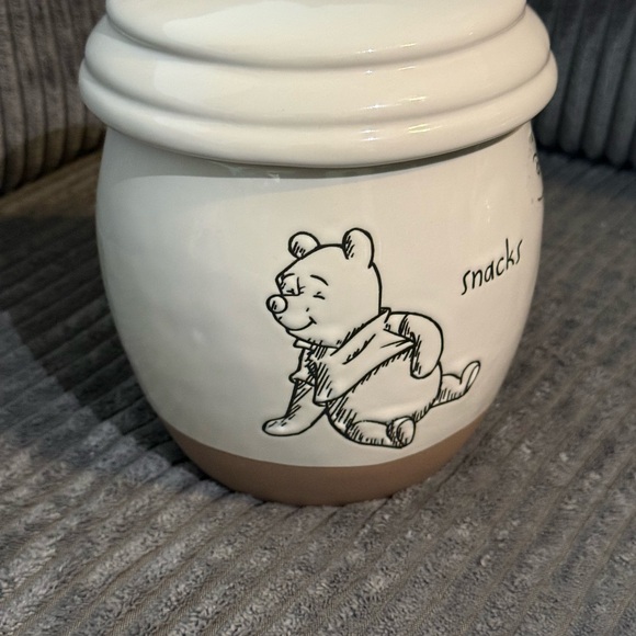 Rae Dunn x Disney Cream and Brown Winnie the Pooh Snack Container - Picture 4 of 10